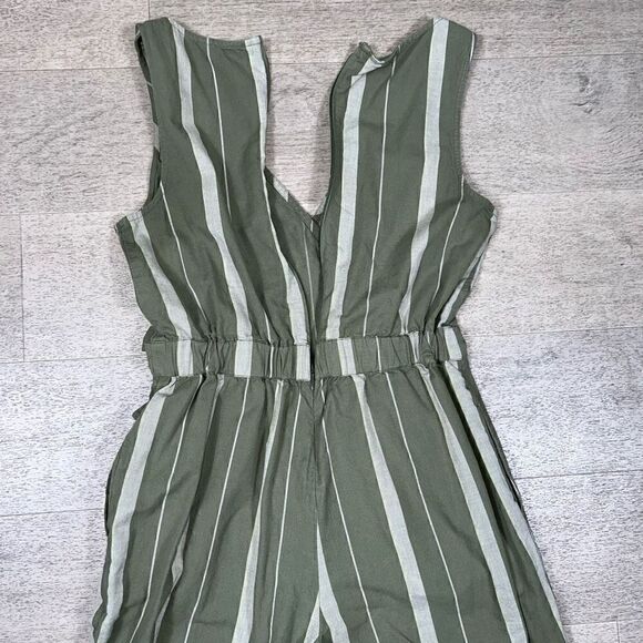 Lucky Brand Daisy Jumpsuit Green Striped V-neck Wide Leg Cropped Pant Women’s XS - Picture 13 of 16